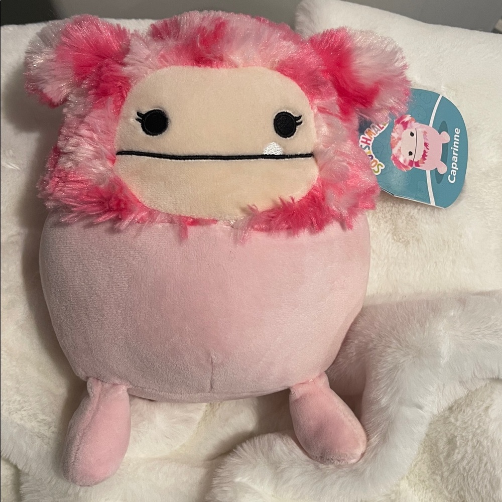 Squishmallows Caparinne the pink Bigfoot 7”